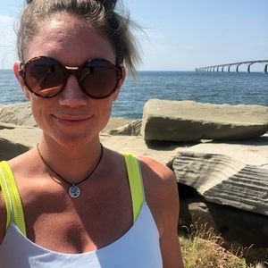 Meet your Posher, Melanie